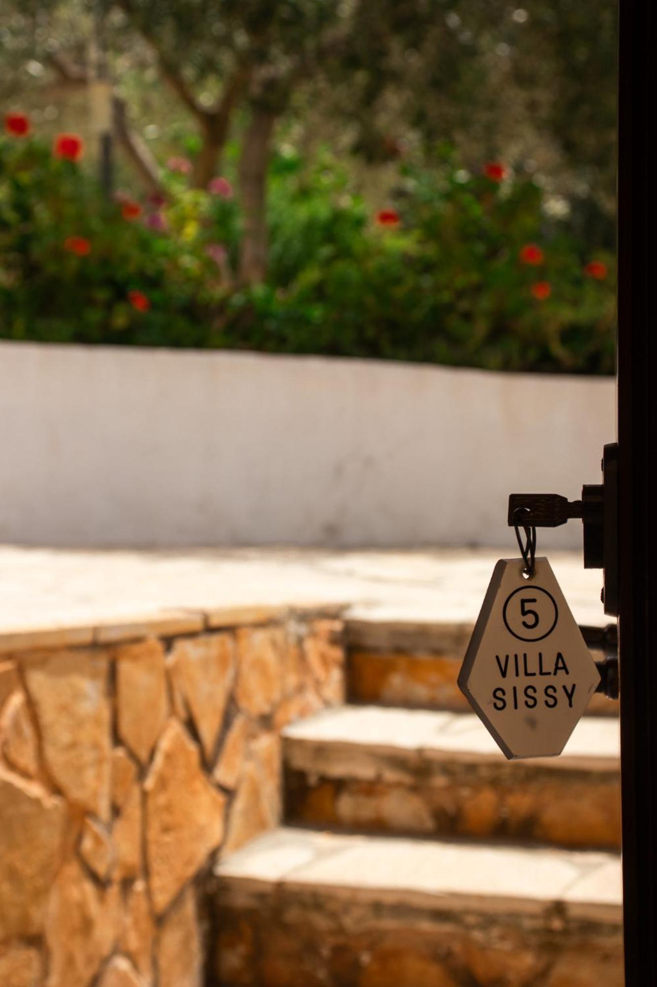Villa Sissy Studios & Apartments Sívota Exteriör bild