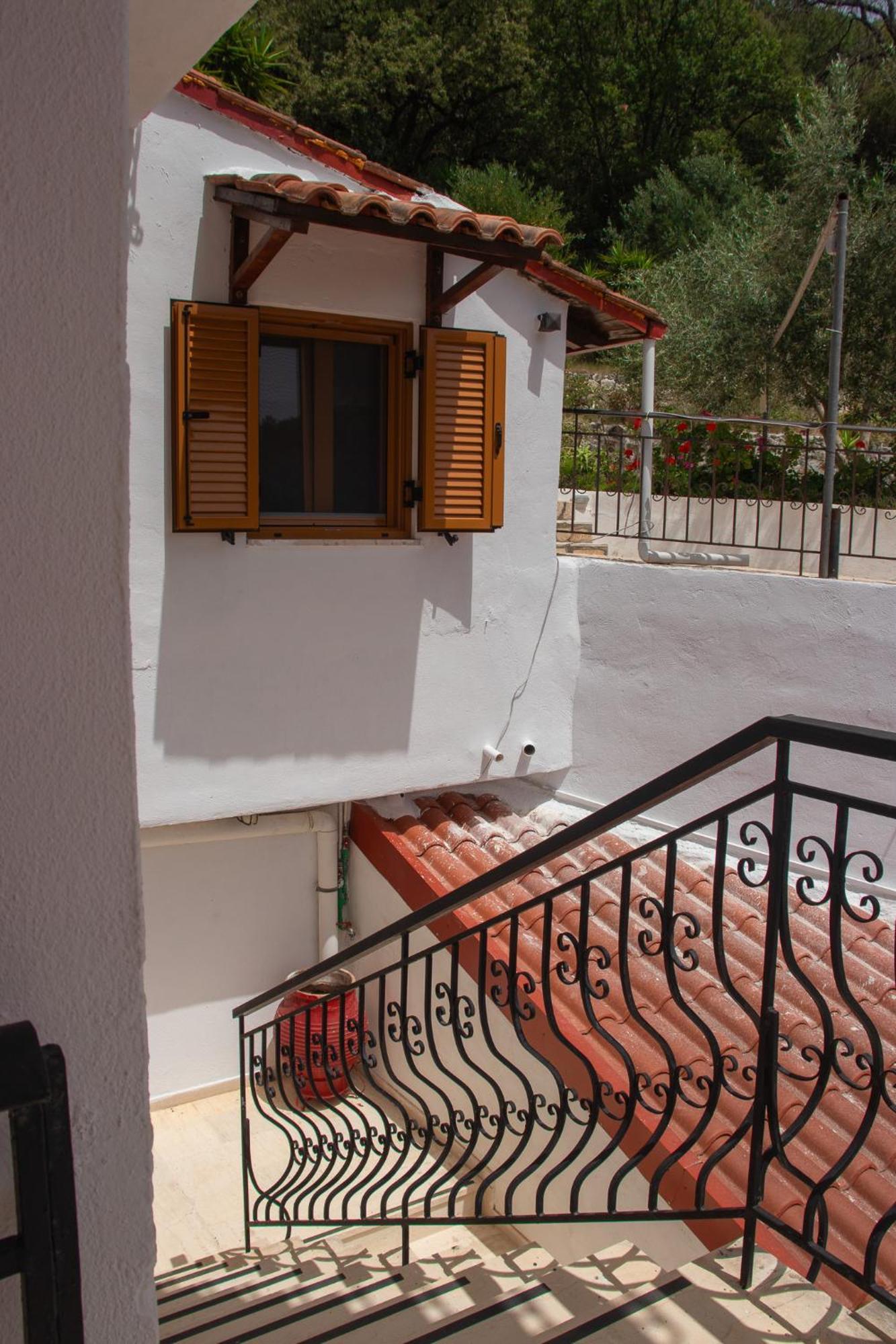 Villa Sissy Studios & Apartments Sívota Exteriör bild